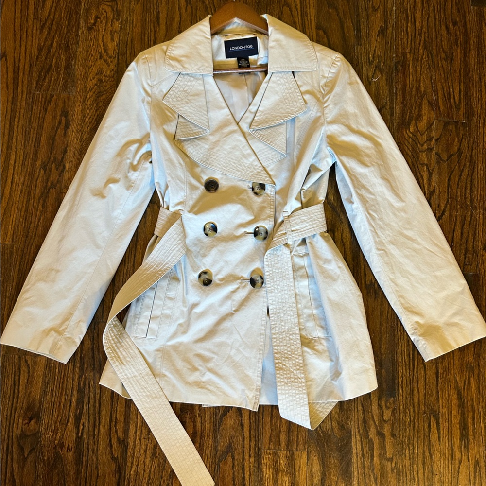 London Fog Tan Medium Belted Lightweight Jacket Women's Trench Coat